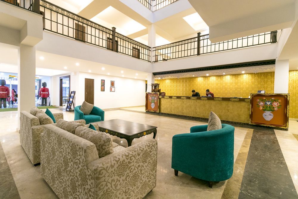 Summit Denzong Hotel & Spa Gangtok Buitenkant foto