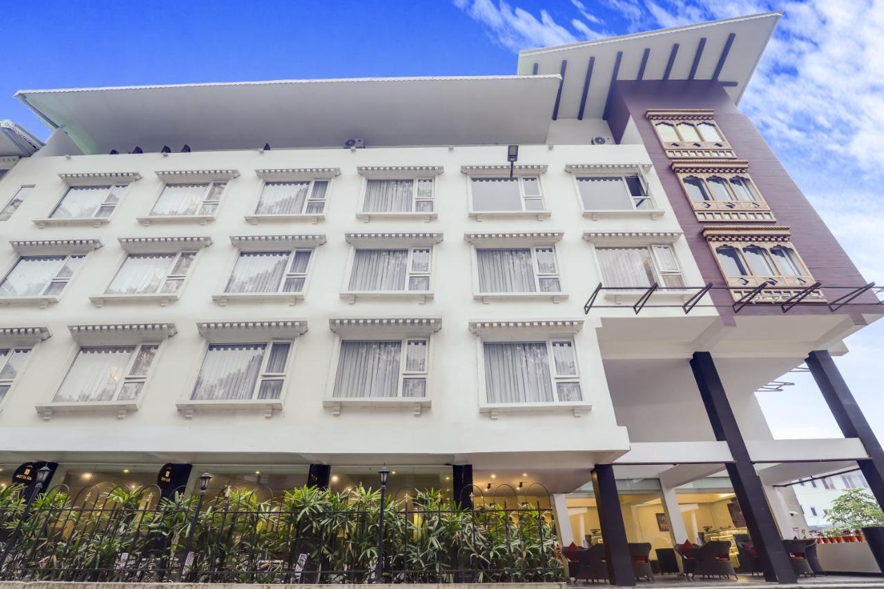 Summit Denzong Hotel & Spa Gangtok Buitenkant foto