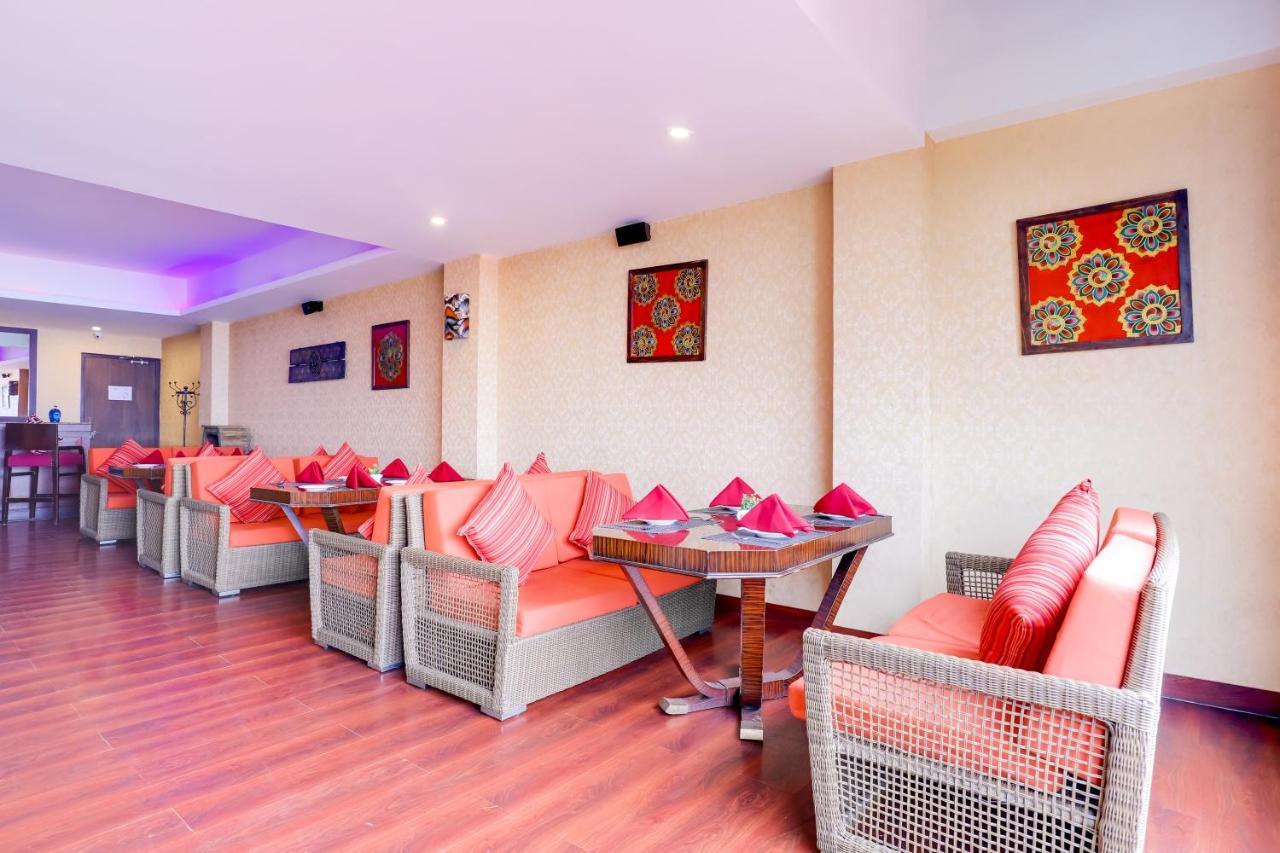 Summit Denzong Hotel & Spa Gangtok Buitenkant foto