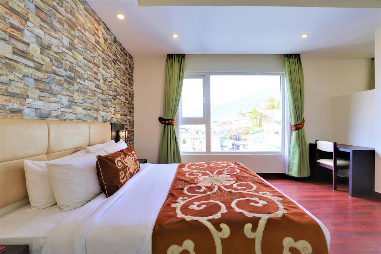Summit Denzong Hotel & Spa Gangtok Buitenkant foto