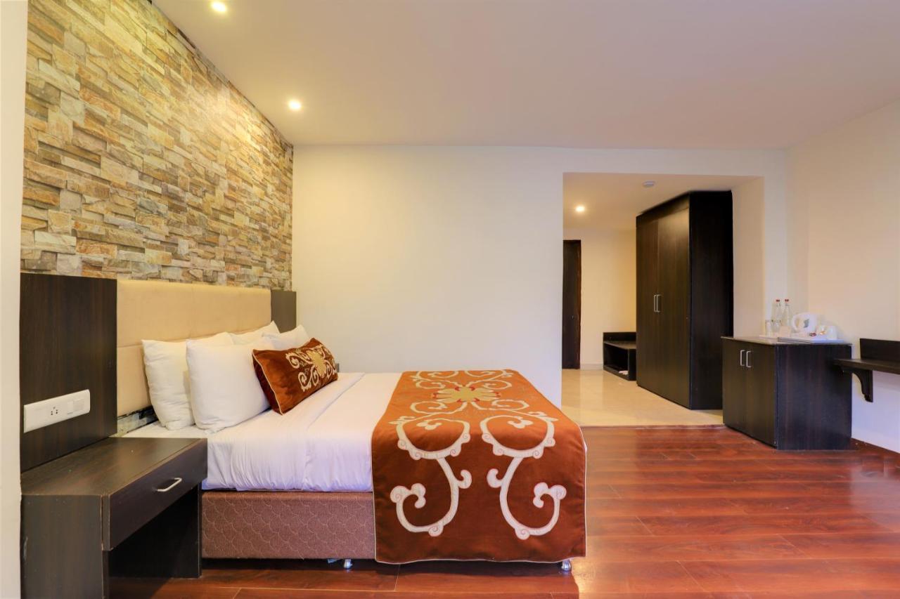 Summit Denzong Hotel & Spa Gangtok Buitenkant foto